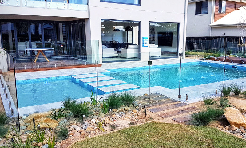 glass pool fencing brisbane